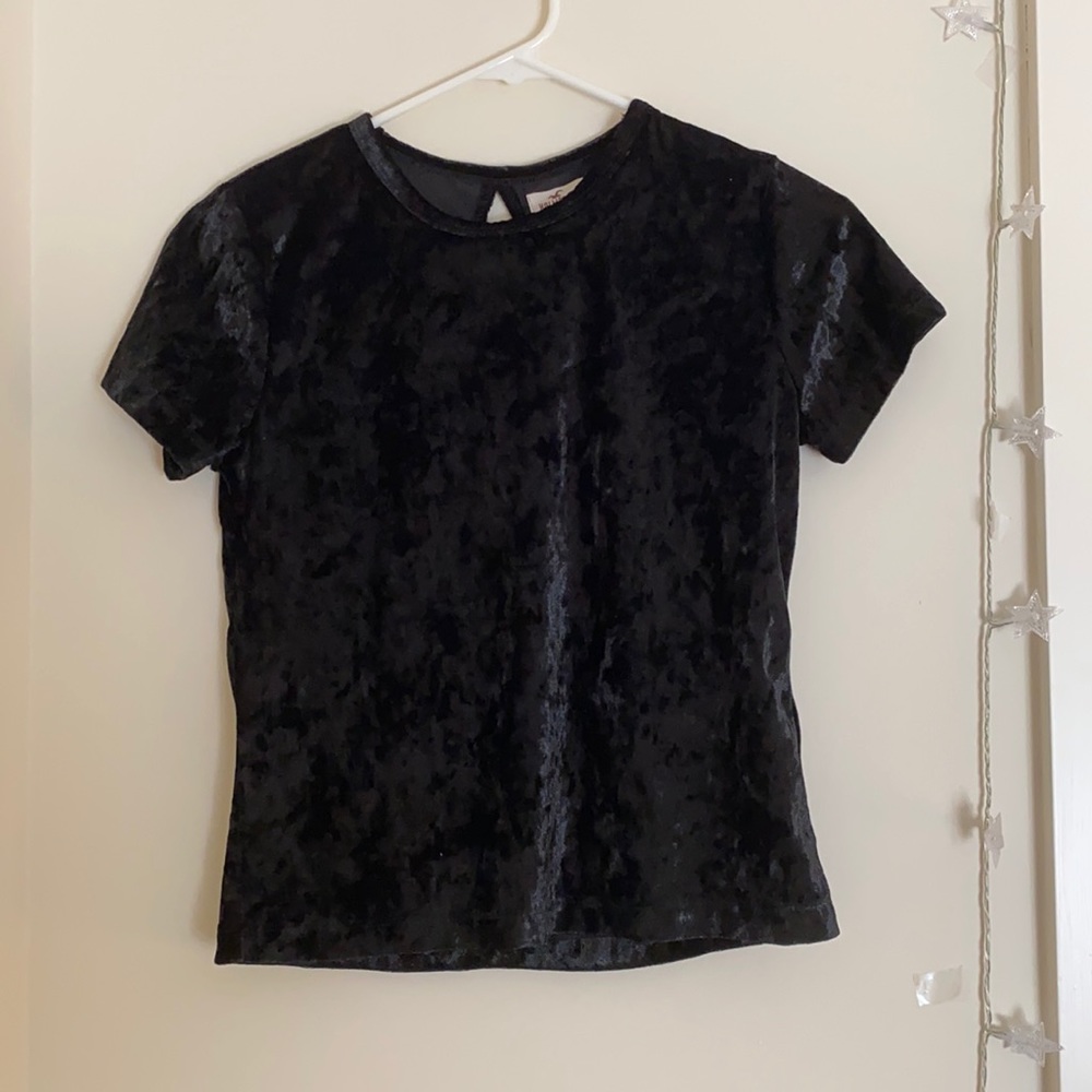 Black velvet Hollister T shirt